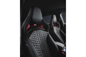Audi-RS-Q3-Edition-10-Years-13