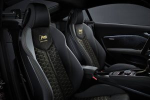 Audi-TT-RS-Iconic-Edition-16