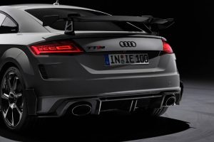 Audi-TT-RS-Iconic-Edition-7