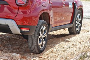 Dacia-Duster-LPG-off-road