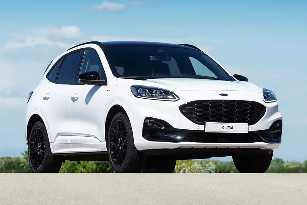 https://autogreeknews.gr/wp-content/uploads/2022/10/Ford-Kuga-black-edition-2.jpg