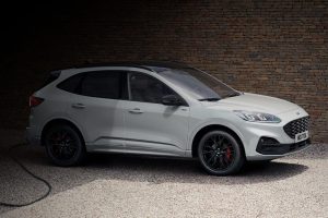 Ford-Kuga-black-edition-(7)