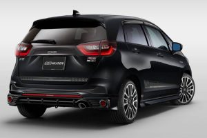 Honda-Fit-RS-tuned-by-Mugen-8