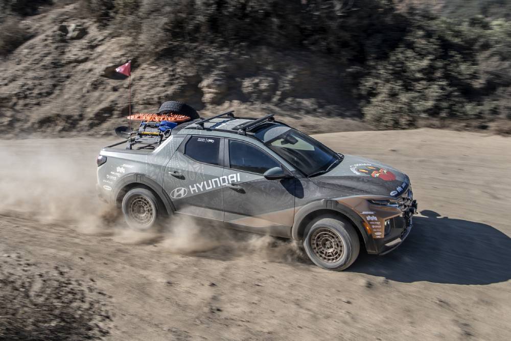 https://autogreeknews.gr/wp-content/uploads/2022/10/Hyundai-SantaCruz-Rebelle-Rally-24.jpg