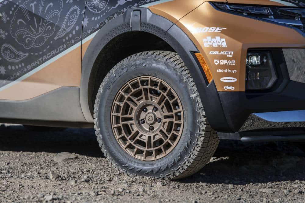https://autogreeknews.gr/wp-content/uploads/2022/10/Hyundai-SantaCruz-Rebelle-Rally-8.jpg