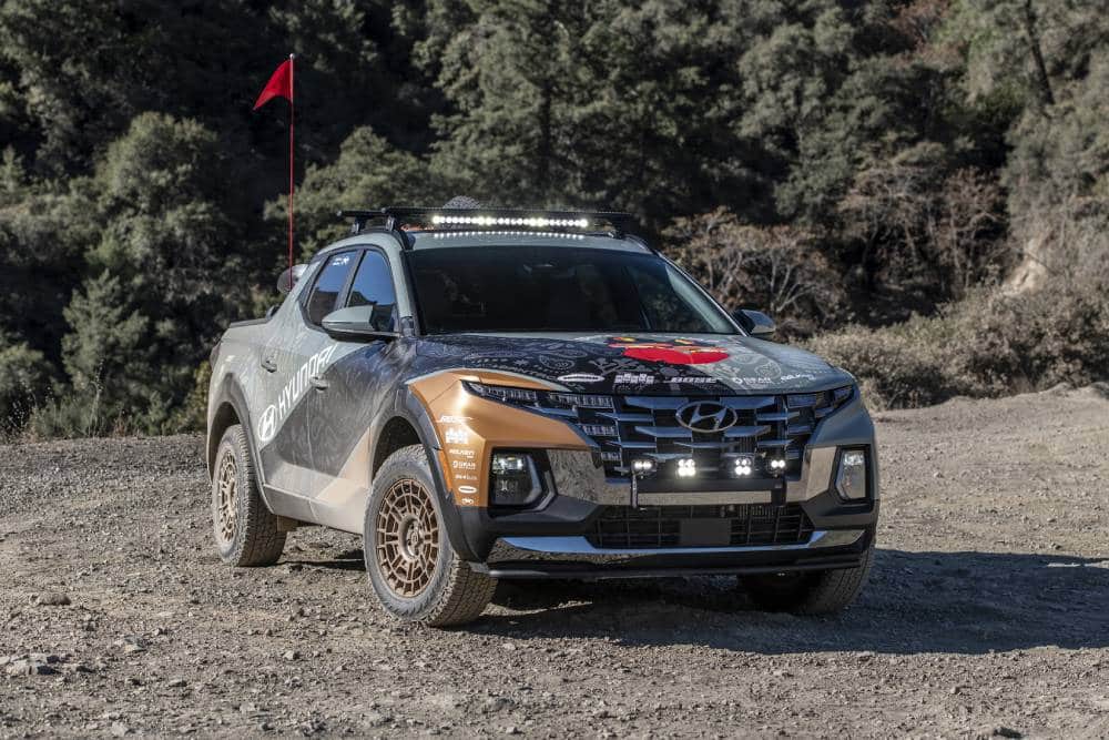 https://autogreeknews.gr/wp-content/uploads/2022/10/Hyundai-SantaCruz-Rebelle-Rally-9.jpg