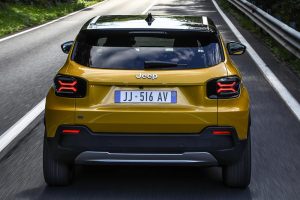 Jeep-Avenger-2022-(11)