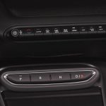 Jeep-Avenger-konsola