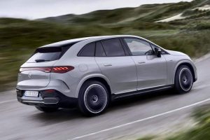 Mercedes-AMG-EQE-SUV-(2)