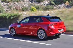 Opel Astra 1.2T 130 2022 (29)