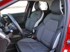 Renault-Captur-front-seats