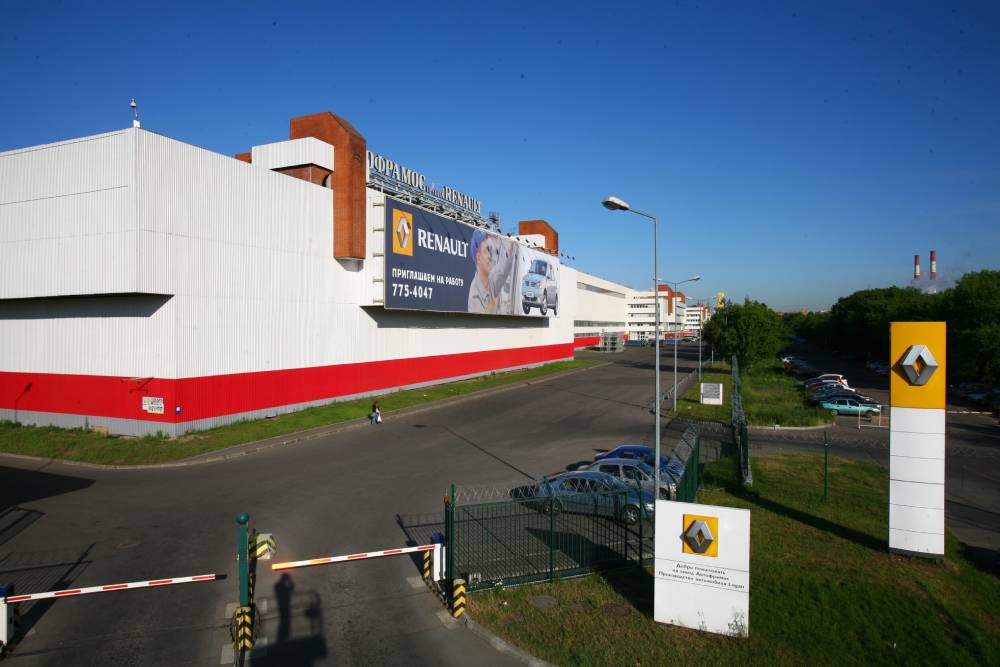 https://autogreeknews.gr/wp-content/uploads/2022/10/Renault-Plant-Russia-1-scaled-1.jpg