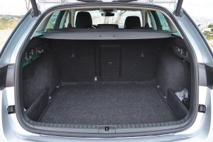 Skoda-Octavia-2.0-TDI-Scout-(23)