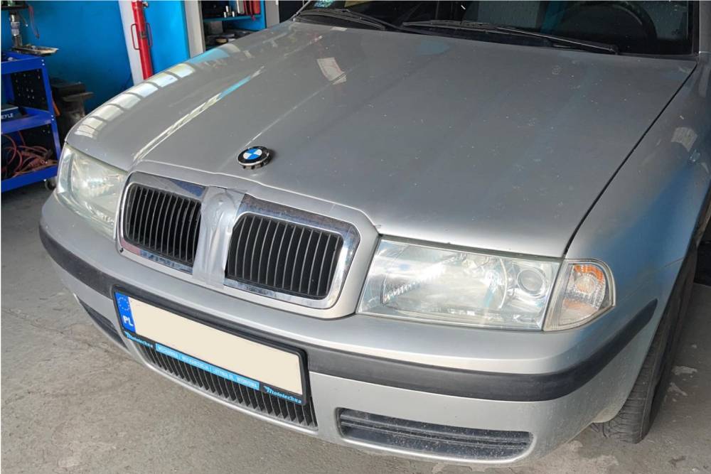 https://autogreeknews.gr/wp-content/uploads/2022/10/Skoda-Octavia-Gains-BMW-Grille-Thanks-To-Ducktape-2.jpg