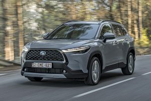 Toyota-Corolla-Cross-Grey-(1)