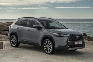 Toyota-Corolla-Cross-Grey-(4)