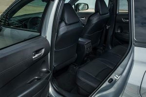 Toyota-Corolla-Cross-rear-seat