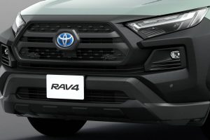 Toyota-RAV4-Adventure-Offroad-Package-II-3