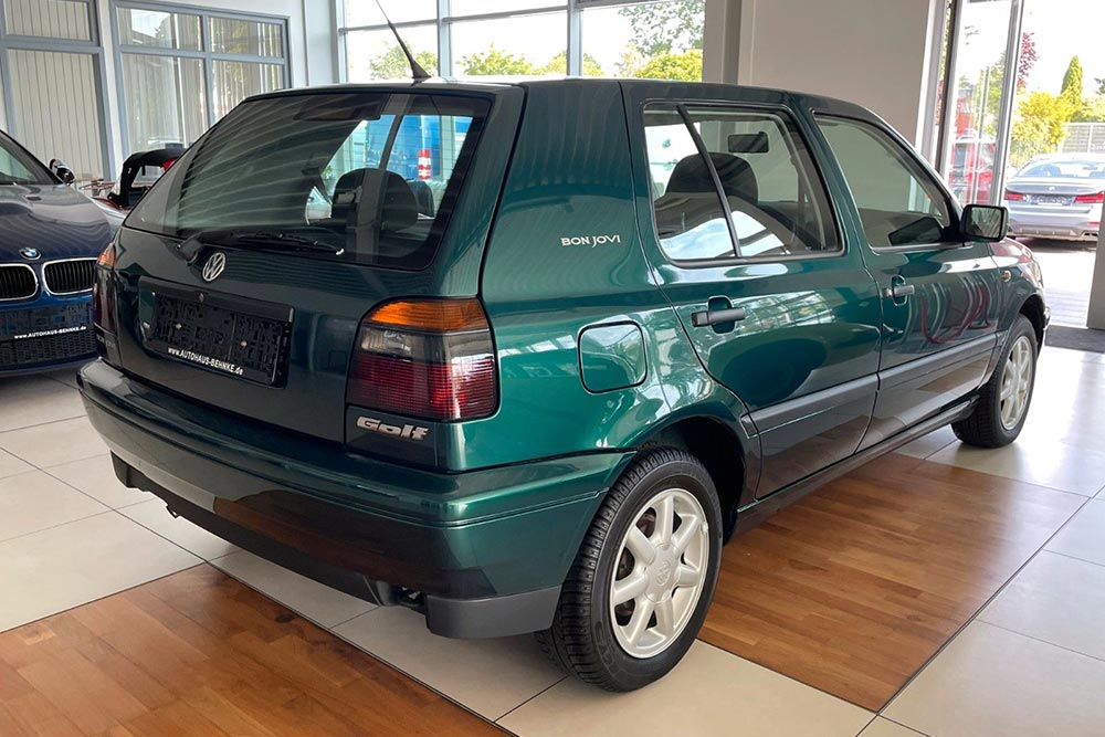 https://autogreeknews.gr/wp-content/uploads/2022/10/VW-Golf-Bon-Jovi-1996-5.jpg