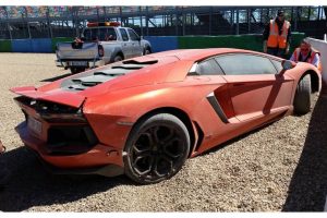 crashed lamborghini aventador repair cost