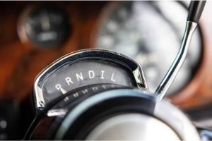 freddie-mercury-s-1974-rolls-royce-silver-shadow-f (10)