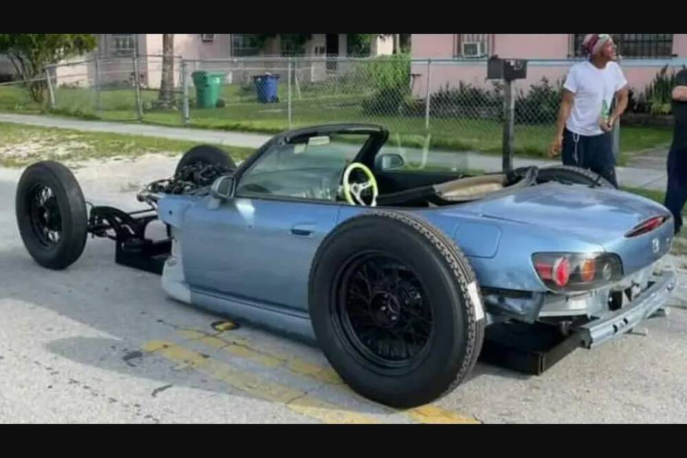 Κατακρεουργημένο Honda S2000 προκαλεί οργή