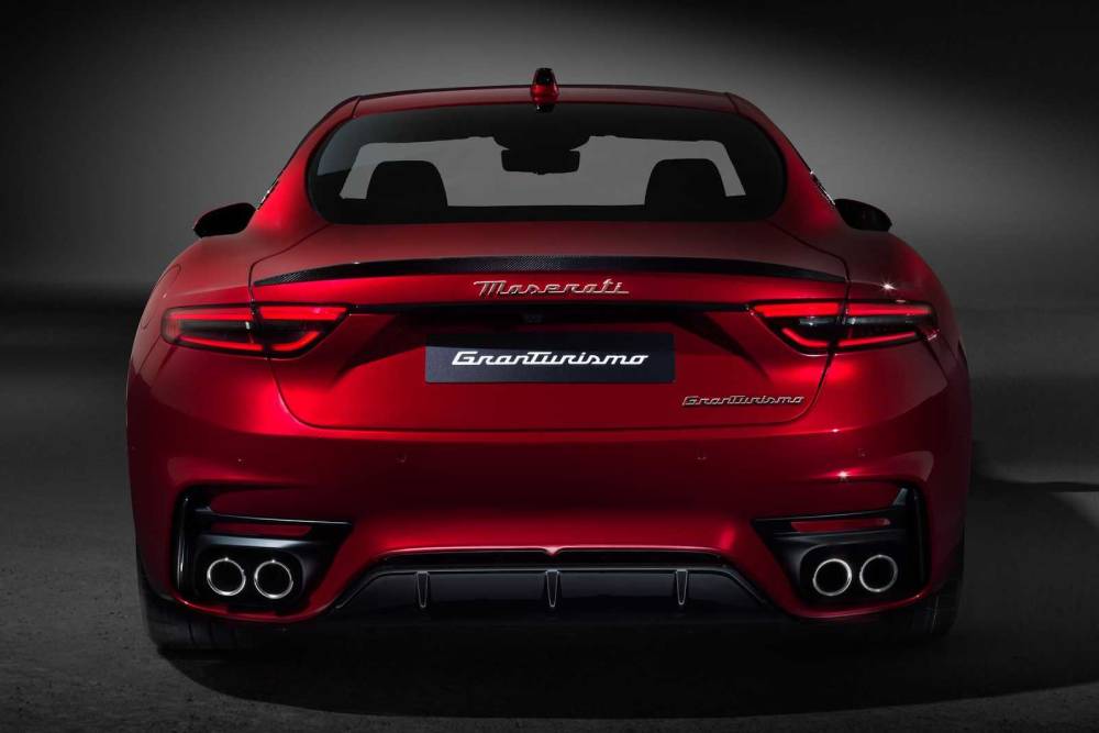 https://autogreeknews.gr/wp-content/uploads/2022/10/maserati-granturismo-trofeo-rear.jpg