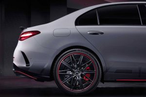mercedes-amg-c-63-s-e-performance-2023-f1-edition (8)