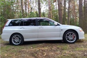 mitsubishi lancer evo ix wagon for sale (14)