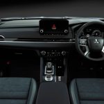 mitsubishi-outlander-goes-black-in-japan-with-new- (2)