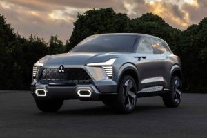 mitsubishi-xfc-concept (10)