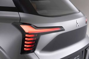 mitsubishi-xfc-concept (13)