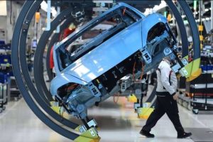 porsche taycan assembly line