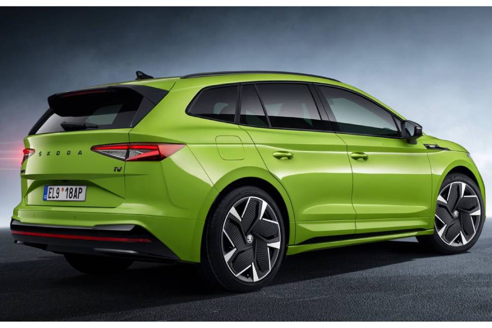 https://autogreeknews.gr/wp-content/uploads/2022/10/skoda-enyaq-iv-rs-11.jpg