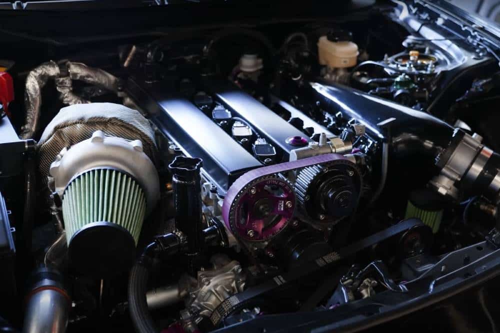 https://autogreeknews.gr/wp-content/uploads/2022/10/toyota-gr86-2jz-engine-swap-03.jpg