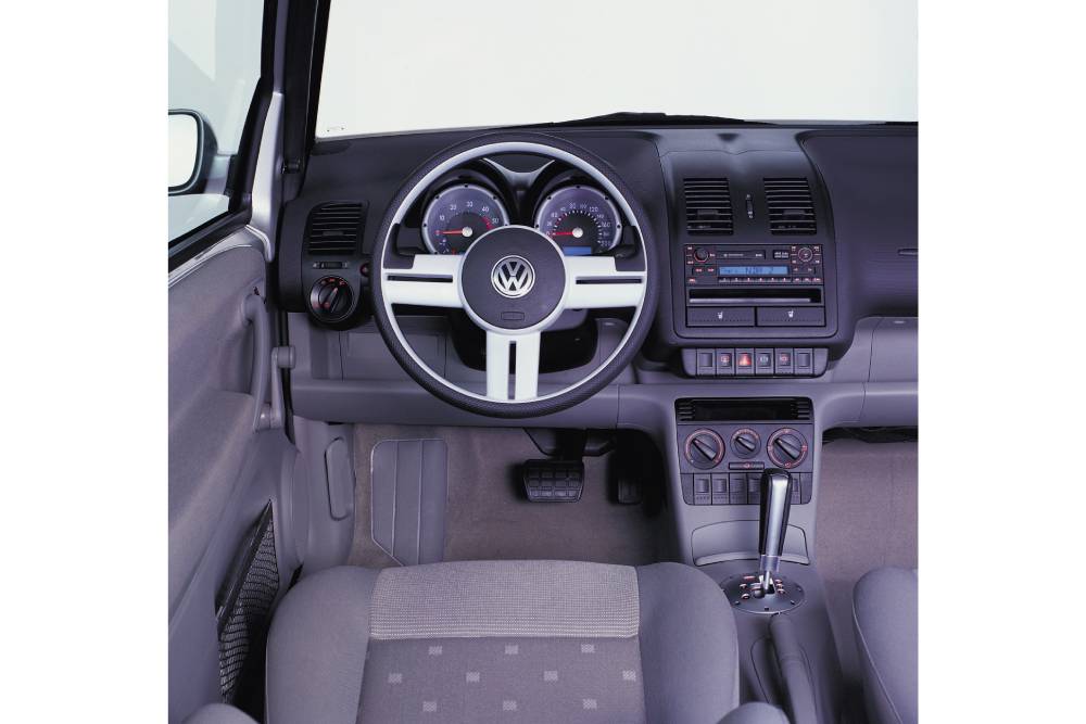https://autogreeknews.gr/wp-content/uploads/2022/10/volkswagen_lupo_3l_tdi_47.jpg