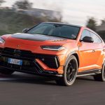 when-in-rome-you-can-play-with-the-new-lamborghini (7)