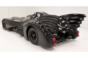 1989-batmobile-w-b (2)