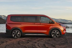 2022_FORD_TOURNEO_ACTIVE_03