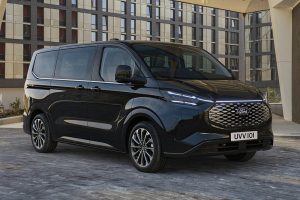 2022_FORD_TOURNEO_TITANIUM_01