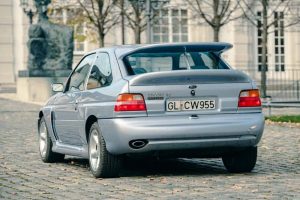 22-10-16-CC-EscortCosworth-017