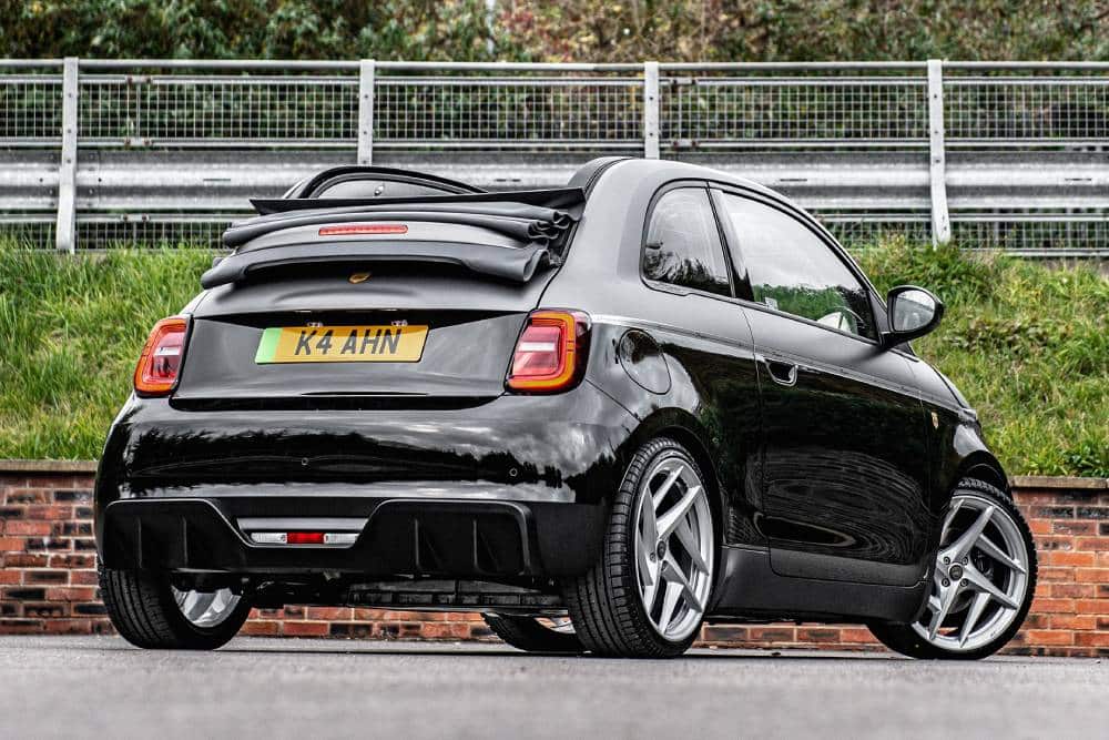 https://autogreeknews.gr/wp-content/uploads/2022/11/Fiat-500-Kahn-9.jpg