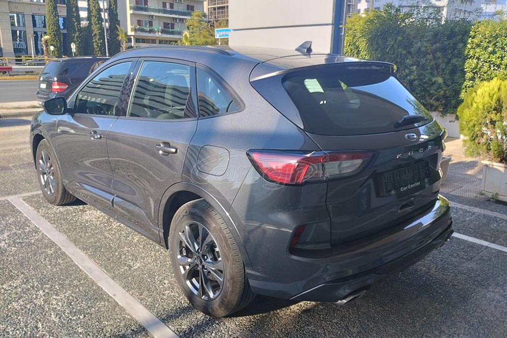 https://autogreeknews.gr/wp-content/uploads/2022/11/Ford-Kuga-2022-CarCenter-4.jpg