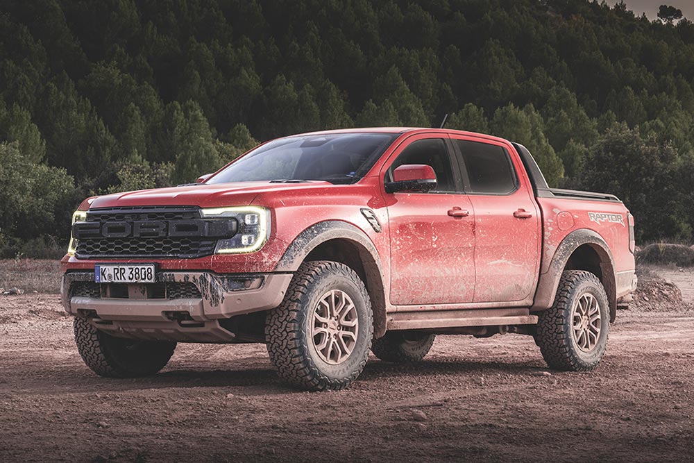 https://autogreeknews.gr/wp-content/uploads/2022/11/Ford-Ranger-Raptor-2022-3.jpg