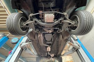 Mercedes-E-200-1990-(9)