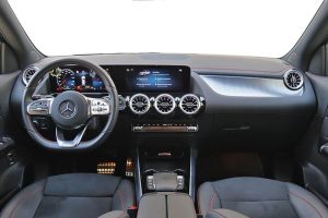 Mercedes EQA 300 4MATIC (13)