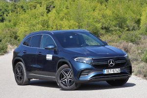 Mercedes EQA 300 4MATIC (16)