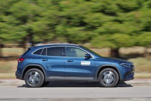 Mercedes EQA 300 4MATIC (5)