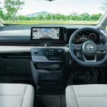 Nissan-Serena-2022-(5)