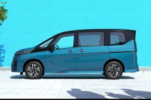 Nissan-Serena-2022-(7)